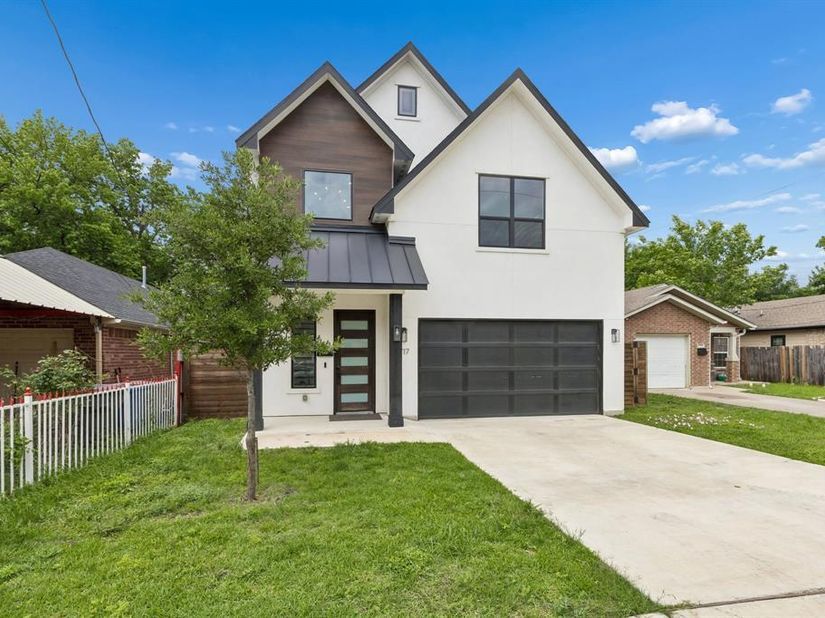 1717  Mcbroom Street , Dallas Texas 75212
