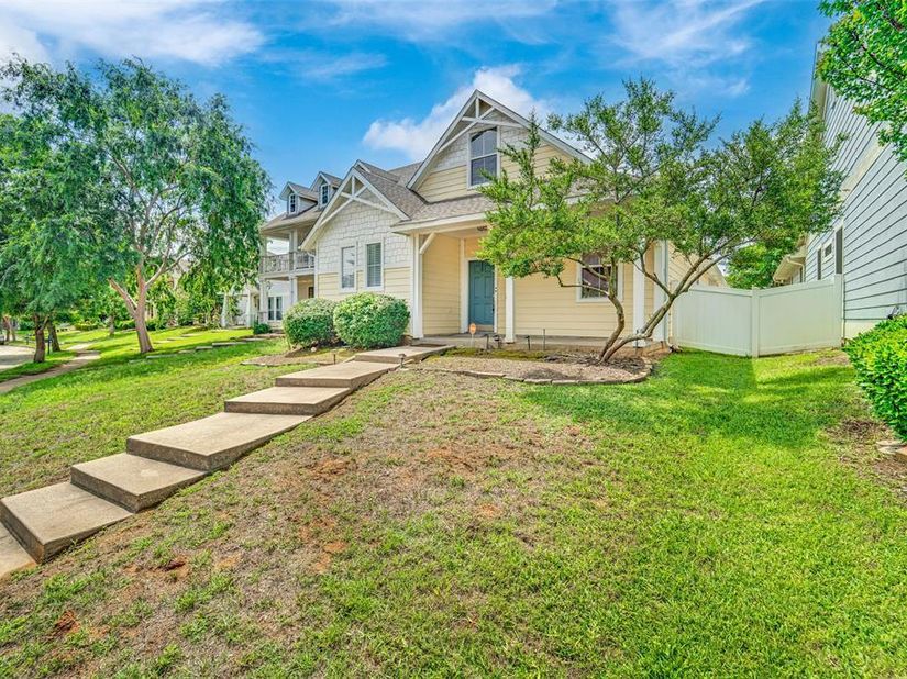 10108  Cherry Hill Lane , Providence Village Texas 76227