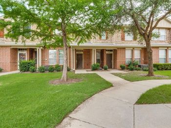 2207  Biscayne Park Lane 