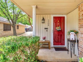 5706  Bramblewood Court 