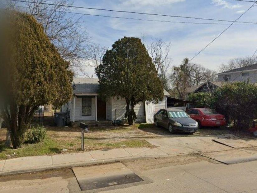 3346  Sylvan Avenue , Dallas Texas 75212