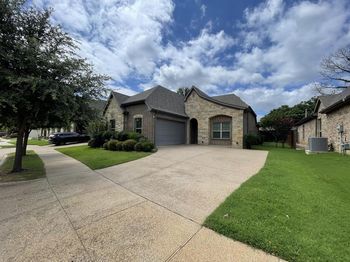 4500  Moores Landing 