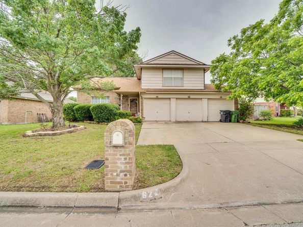 622  Lemon Drive , Arlington Texas 76018