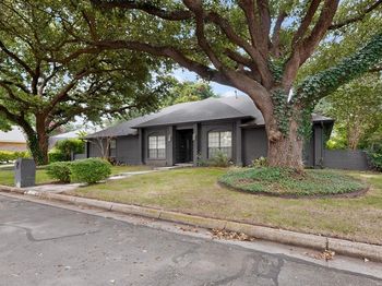 3900 N Shadycreek Drive 