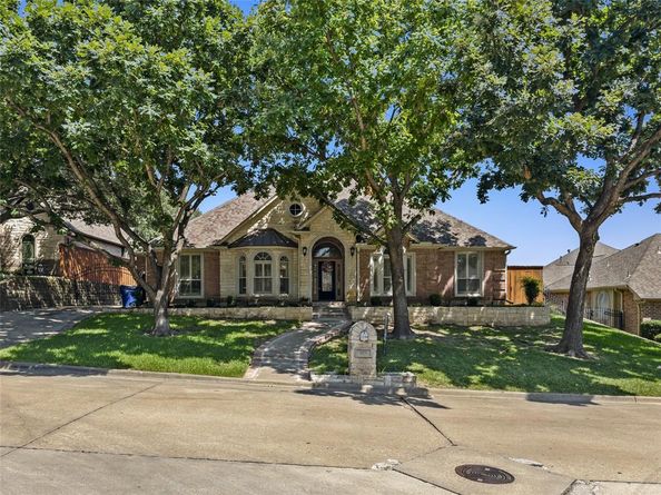 3211  Lake Creek Trail , Mansfield Texas 76063