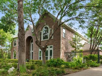 6744  Clear Spring Drive 