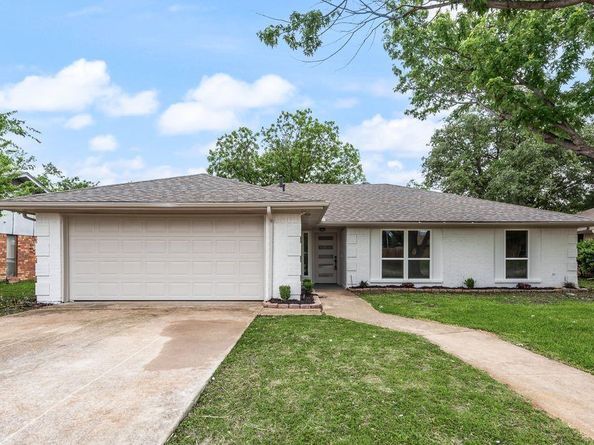 1606  Highpoint Drive , Lewisville Texas 75077