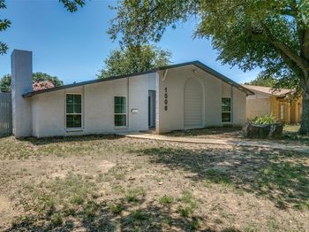 1506  Carnation Drive 