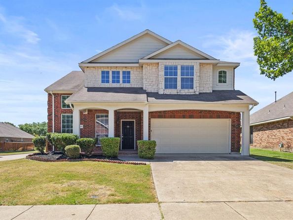 3203  Guadaloupe  , Grand Prairie Texas 75054