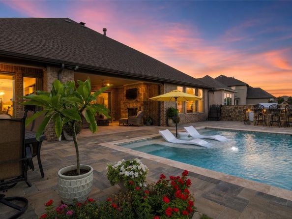 8113  Cocobolo Drive , Denton Texas 76207