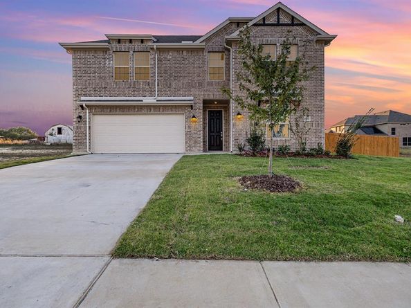 1019  Ella  , DeSoto Texas 75115