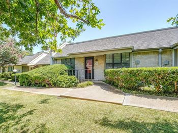 13845  Leinsper Green Street 