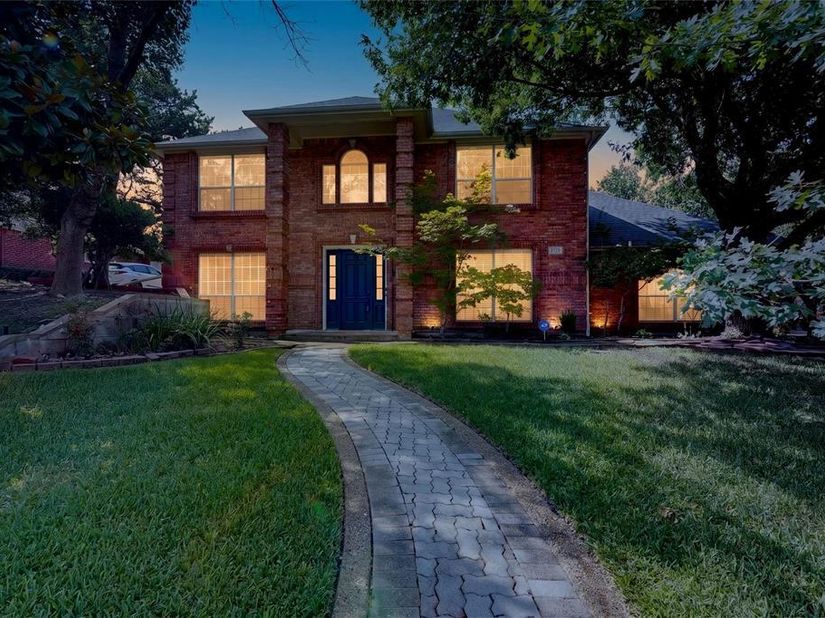 2120  Valley View Drive , Cedar Hill Texas 75104