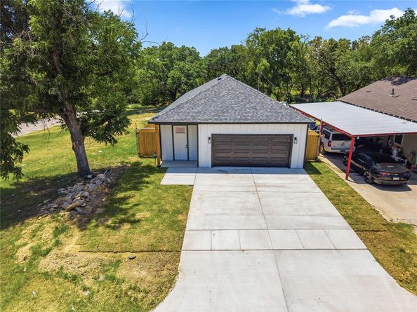 1818 E Tucker Street , Fort Worth Texas 76104
