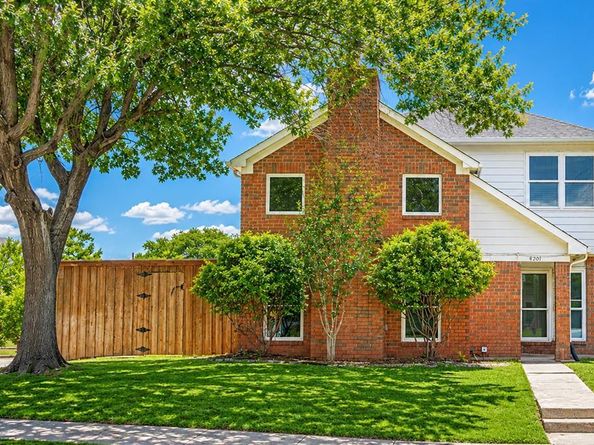 4201  Phoenix  , Carrollton Texas 75010