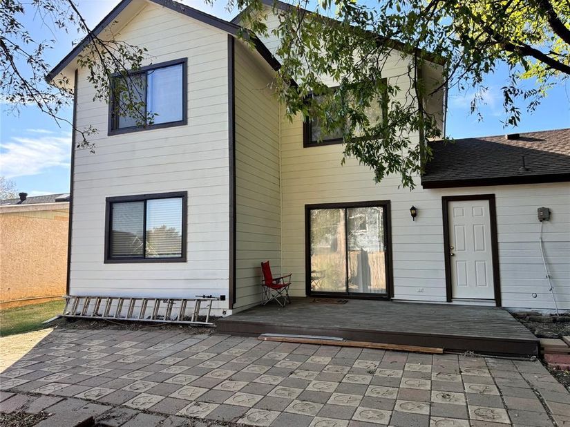 5525  Safari Trail , Arlington Texas 76018