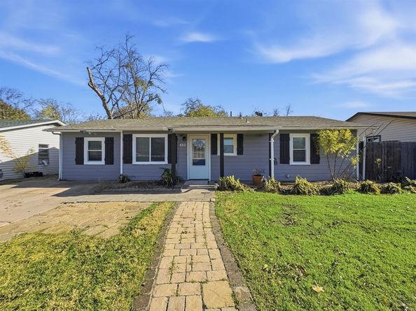 602 N Ector Drive , Euless Texas 76039