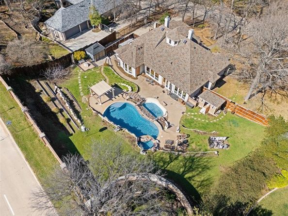 6132  Terrace Oaks Lane , Fort Worth Texas 76112
