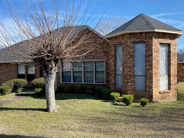 2314  ROGERS Avenue , Lancaster Texas 75134