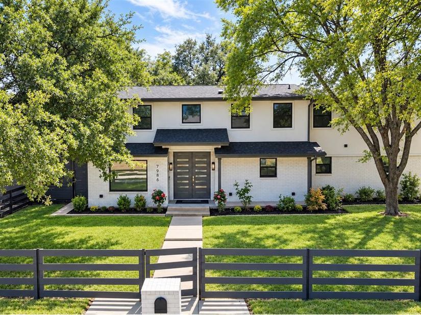 7986  Briaridge Road , Dallas Texas 75248