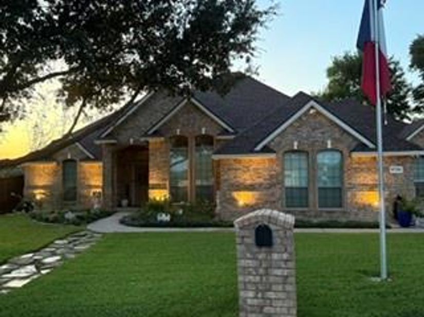8716  Hidden Cove Court , Fort Worth Texas 76179