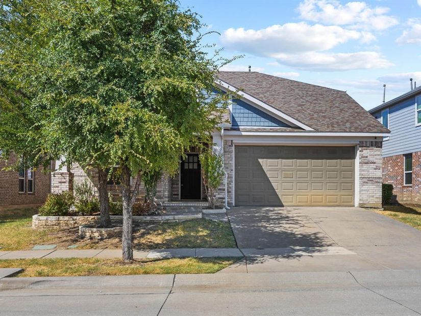 501  Allbright Road , Celina Texas 75009
