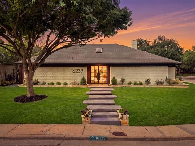 16239  Shadybank Drive , Dallas Texas 75248