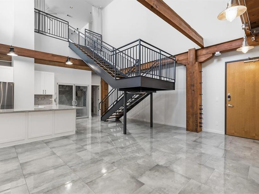 509  Elm Street  604, Dallas Texas 75202