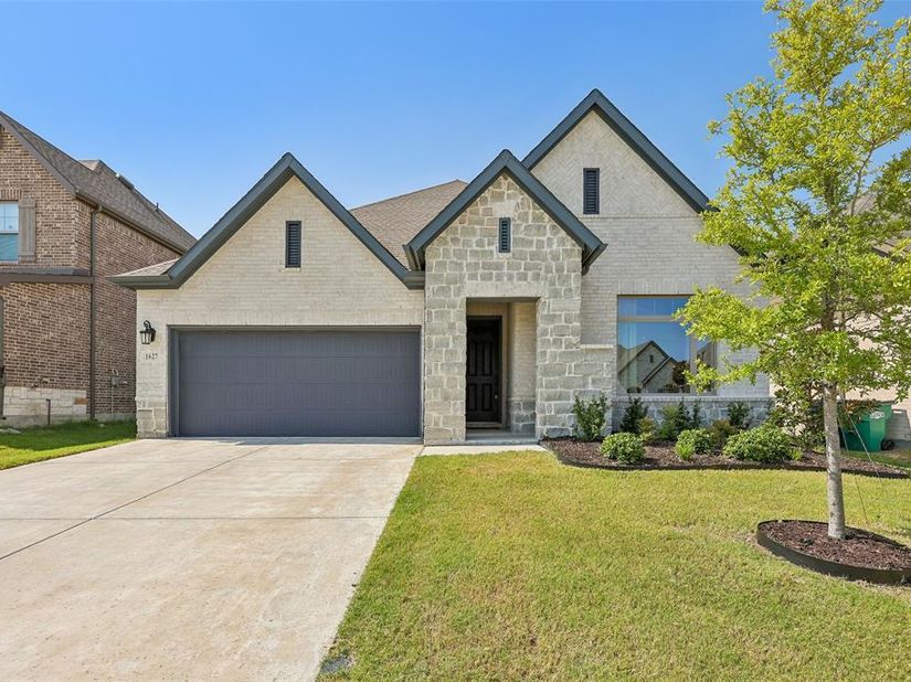 1627  Lazio Road , Fate Texas 75087