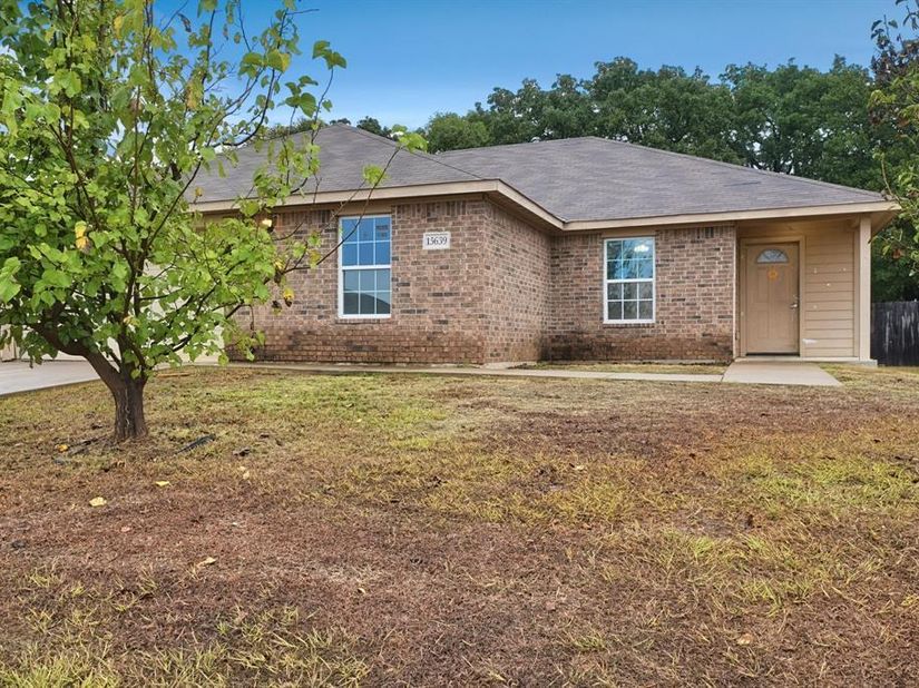 15639  Danson Drive , Dallas Texas 75253