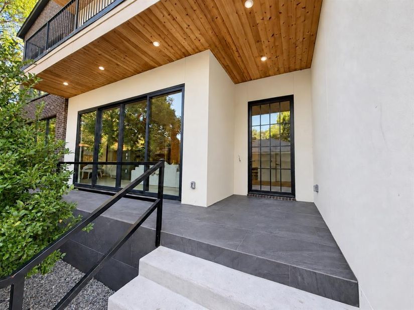 3624 N Fitzhugh Avenue , Dallas Texas 75204