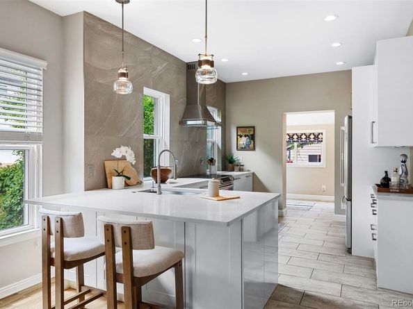 221 S Ogden Street, Denver CO 80209