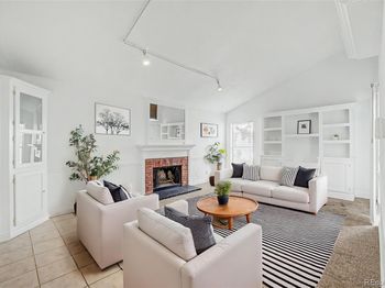 3872 S Fraser Street