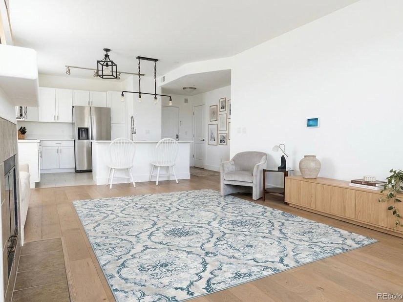 9079 E Panorama Circle 221, Englewood CO 80112