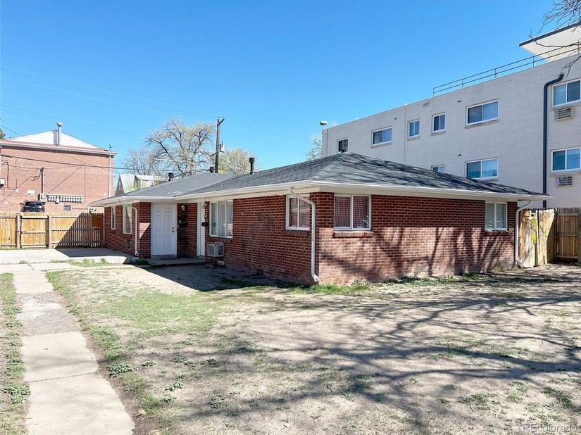1646 Beeler Street, Aurora CO 80010