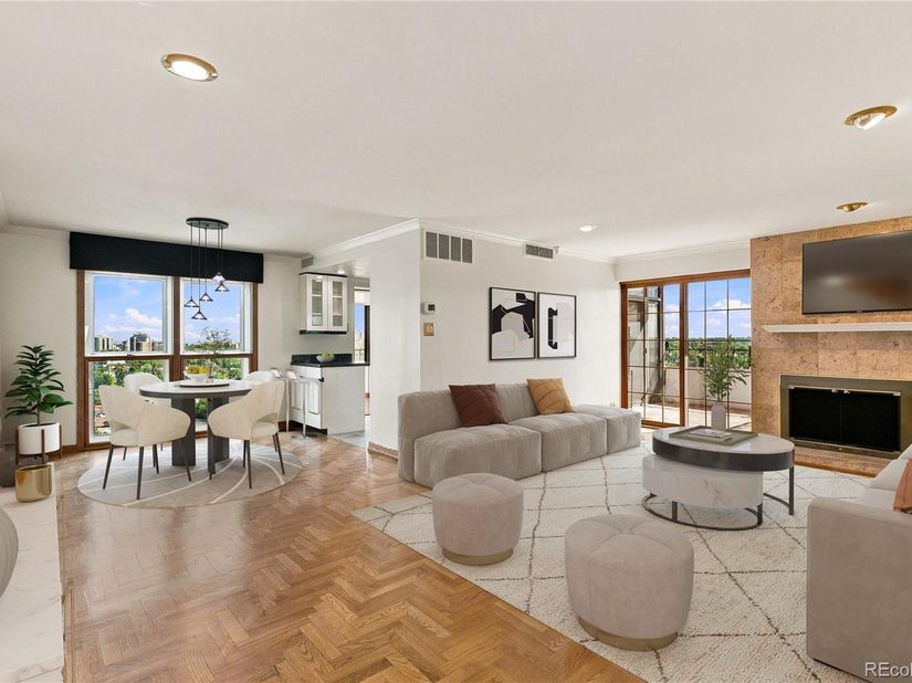 130 N Pearl Street 1701, Denver CO 80203