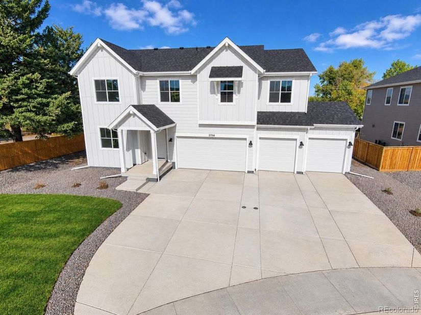 2756 Crystal Springs Lane, Longmont CO 80503