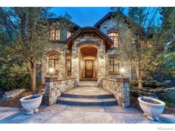 4320 E Linden Circle