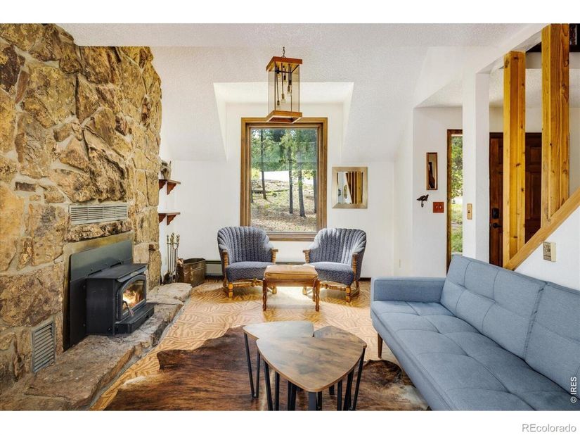 10212 Dowdle Drive, Golden CO 80403