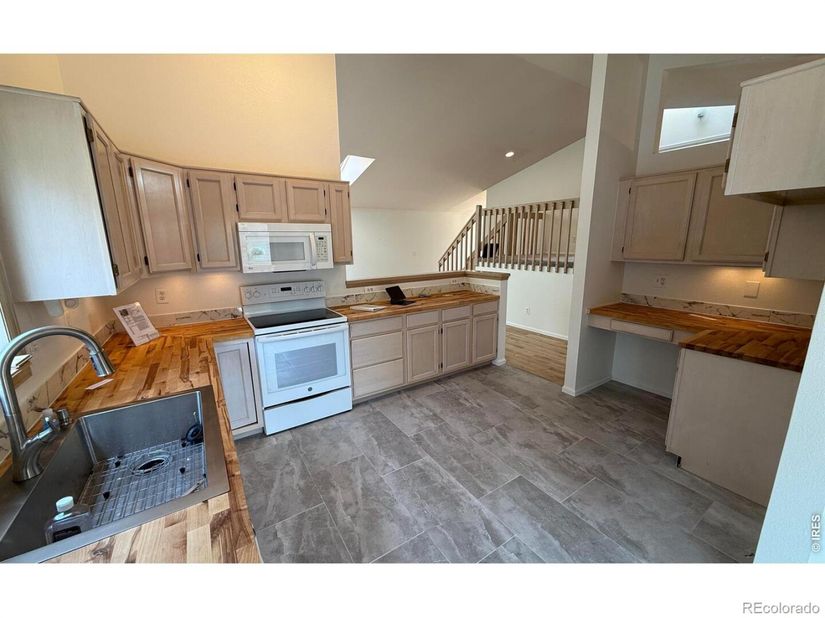 508 Creekside Court, Golden CO 80403