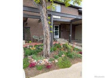 1466 Greenbriar Boulevard