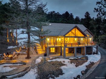 1051 Sleepy Hollow Road