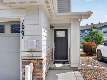1067 Oak Circle