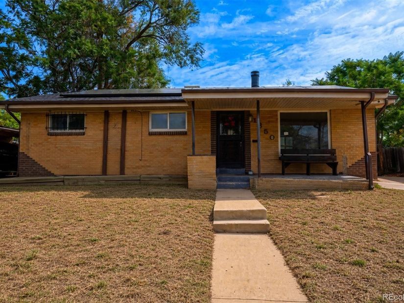 1350 Scranton Street, Aurora CO 80011