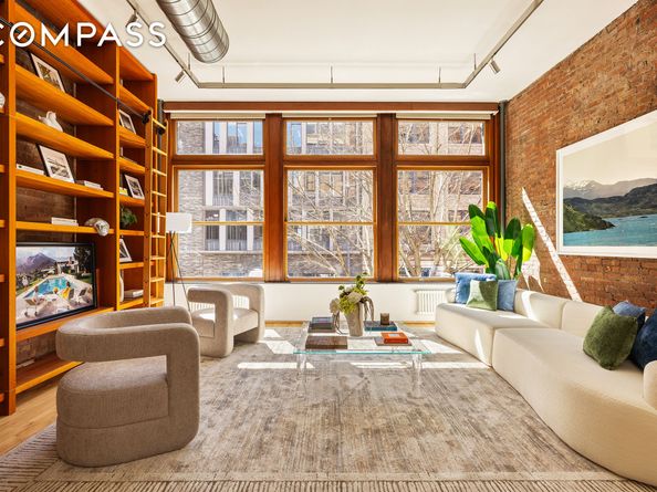 25 East 4th Street 2, New York NY 10003