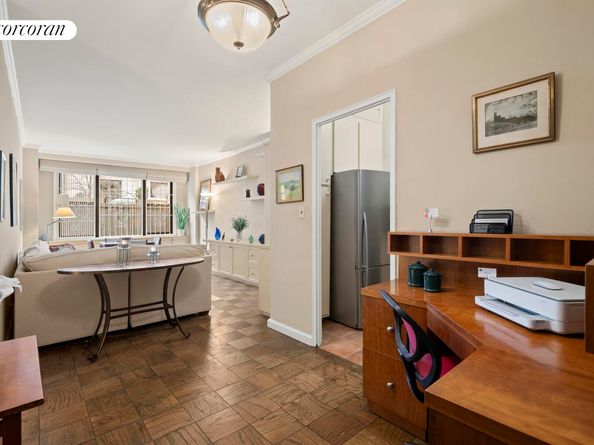 130 East 18th Street 1S, New York NY 10003