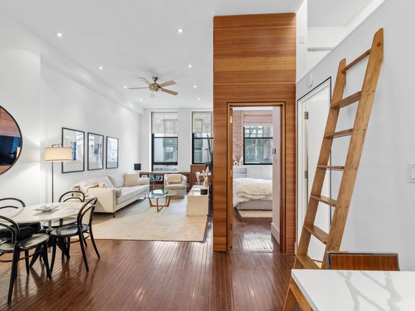 35 East 10th Street 2B, New York NY 10003