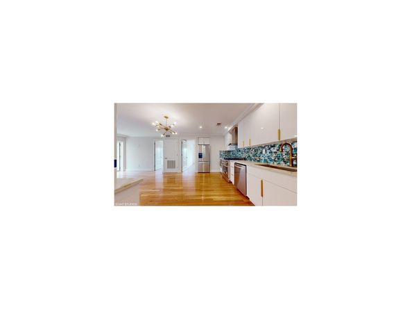 82 East 5th Street 3A/4L, Brooklyn NY 11218
