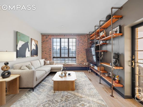 25-25 Newtown Avenue 4B, Queens NY 11102