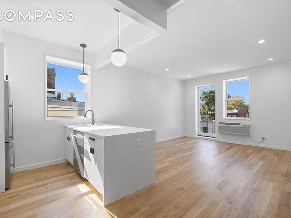 44 Euclid Avenue 3B, Brooklyn NY 11208